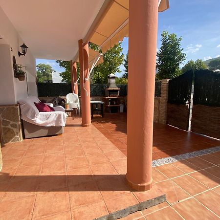 אל בוסקה Casa Rural Los Carmenes מראה חיצוני תמונה