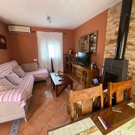 אל בוסקה Casa Rural Los Carmenes מראה חיצוני תמונה
